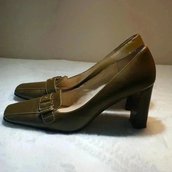 ANNE KLEIN Leather upper pump - Picture 8 of 10